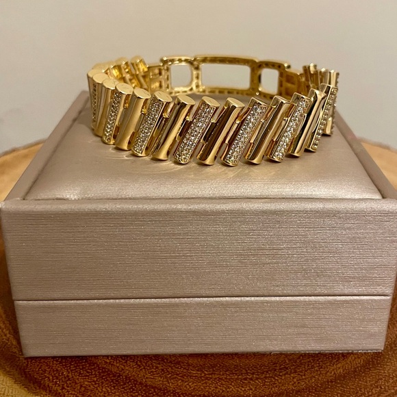 24k Gold Plated Dominoes CZ Iced Out Bangle Bracelet and Ring Set - New in Box - Picture 4 of 9